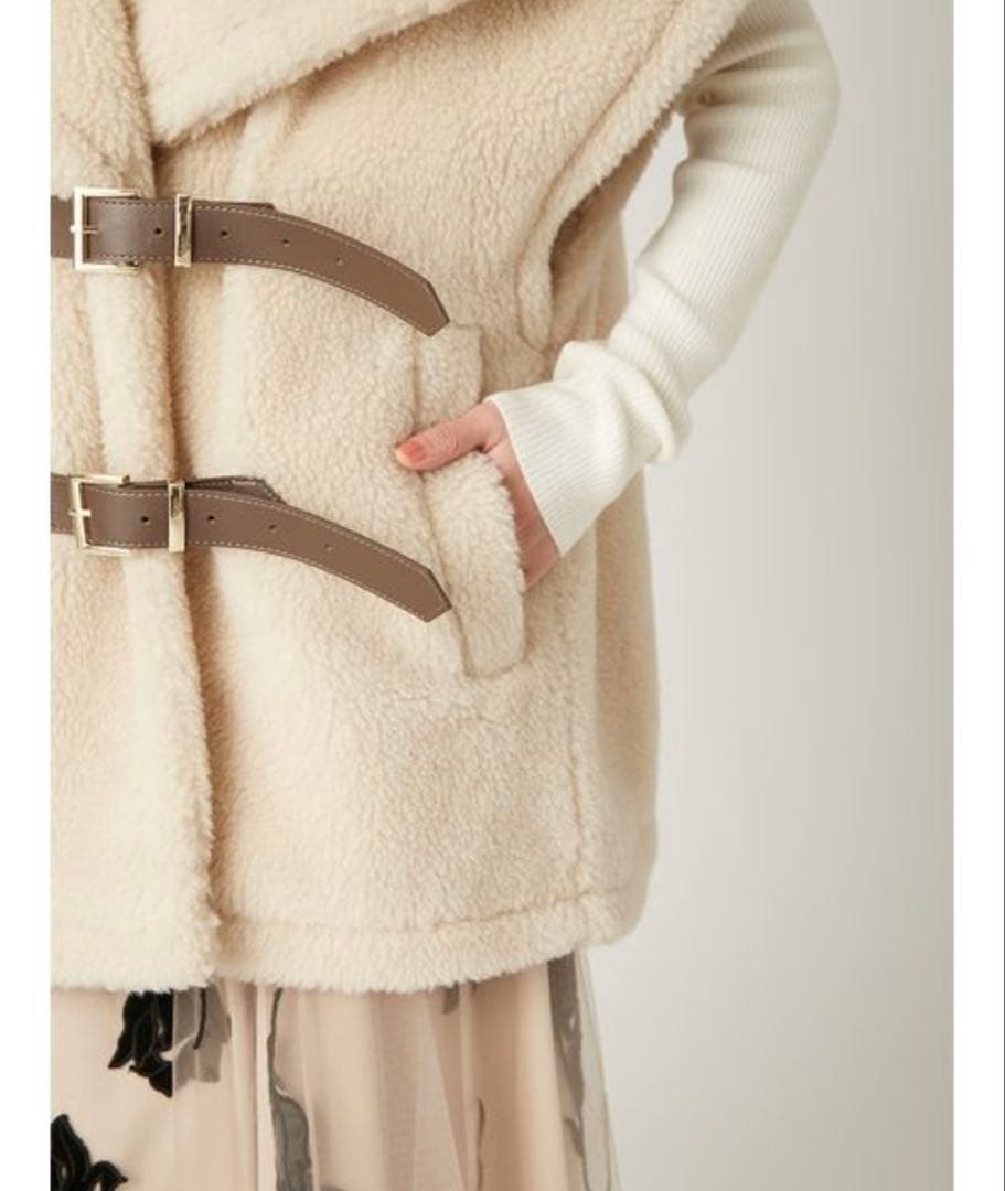 FRAY I.D ECOPEL ボアポンチョ - メルカリ