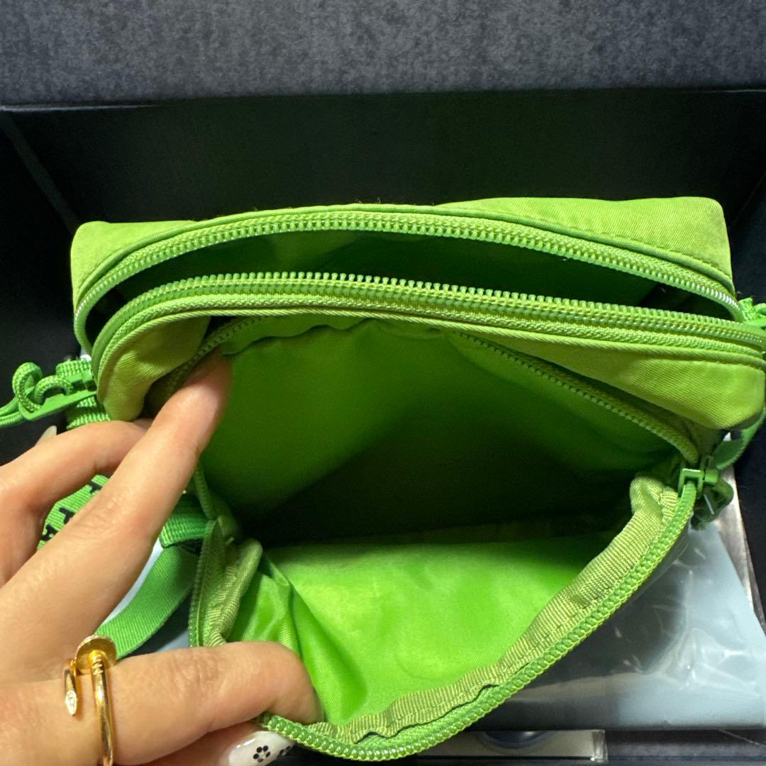 ふ*寝様 HUMANMADE グリーンショルダーバッグ