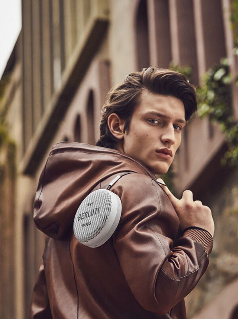 BANG & OLUFSEN Beosound A1 BERLUTI 限定品 - メルカリ