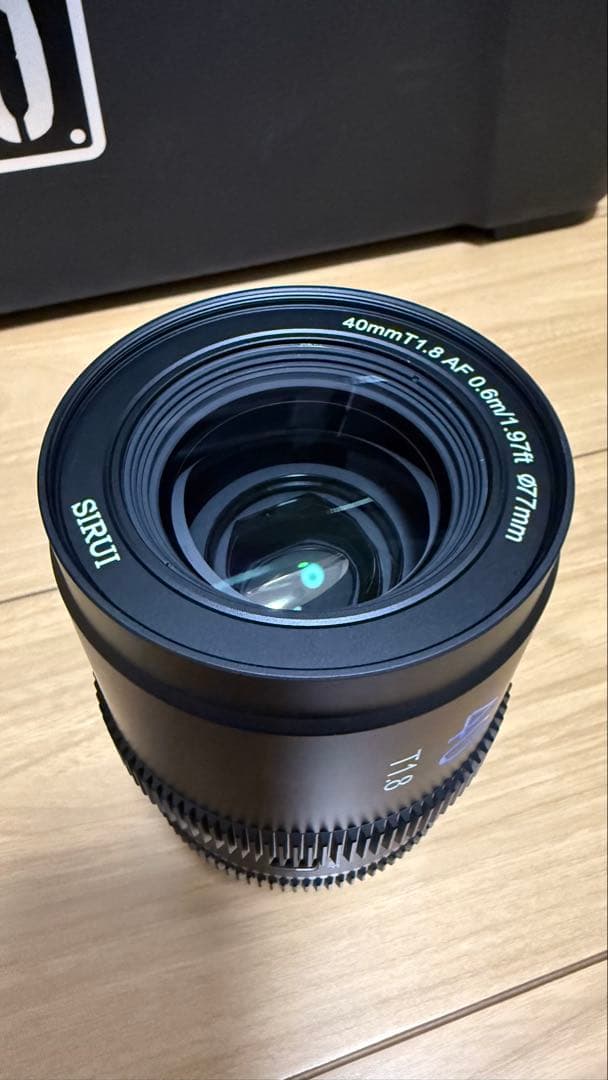 SIRUI 40mm T1.8 1.33X アナモルフィックレンズ、Eマウント