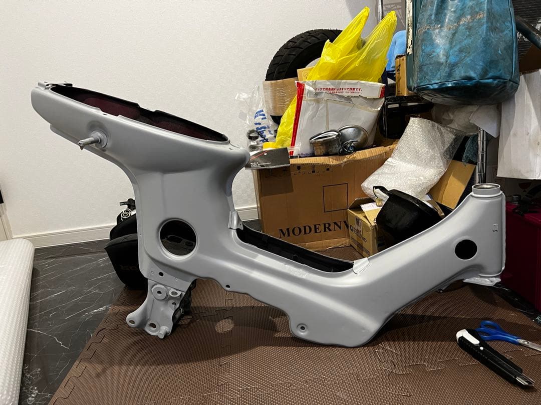 シャリー フレーム チョップ加工済 - メルカリ