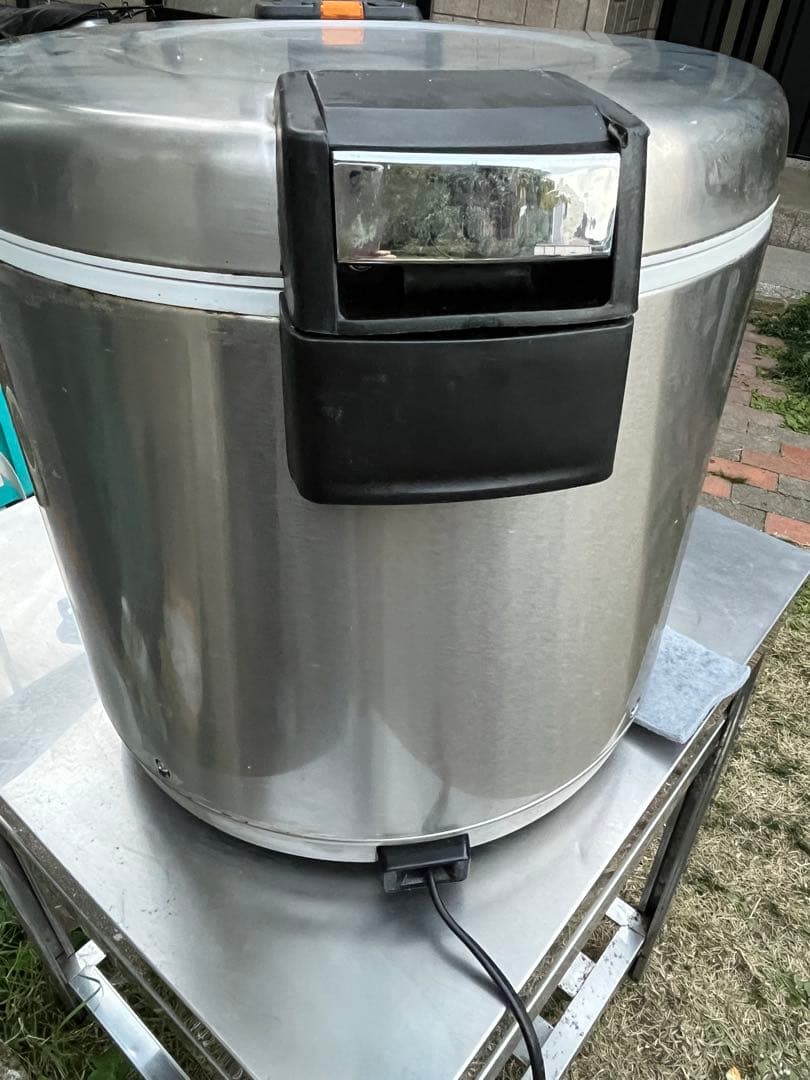 タイガー電子ジャJHC-900A ステンレス炊飯器 9.0L