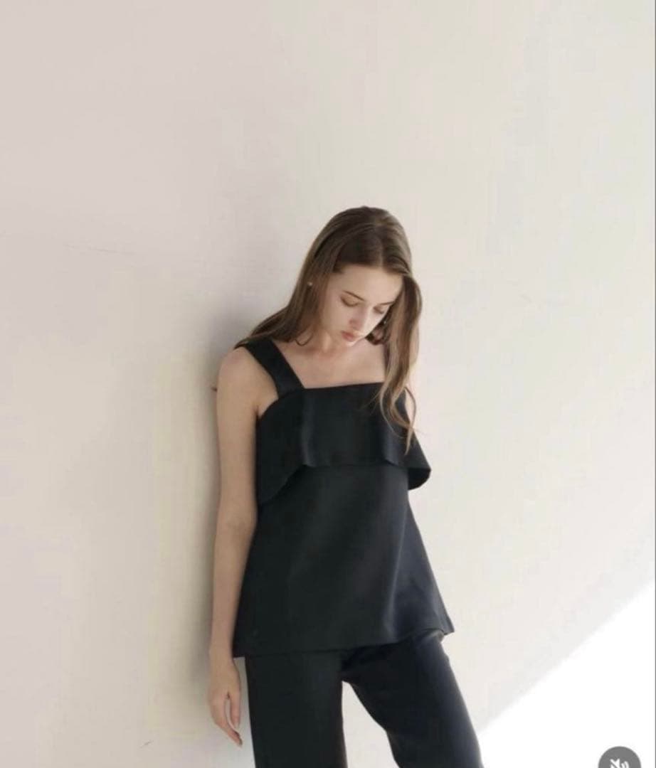 CARLA カーラ ビスチェ ビラクビスチェトップス ブラック 黒 - メルカリ