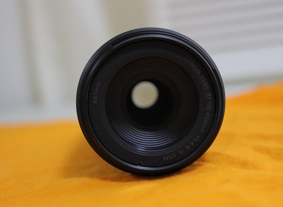 RF100-400㎜ F5.6-8 IS USM 誠の未使用品