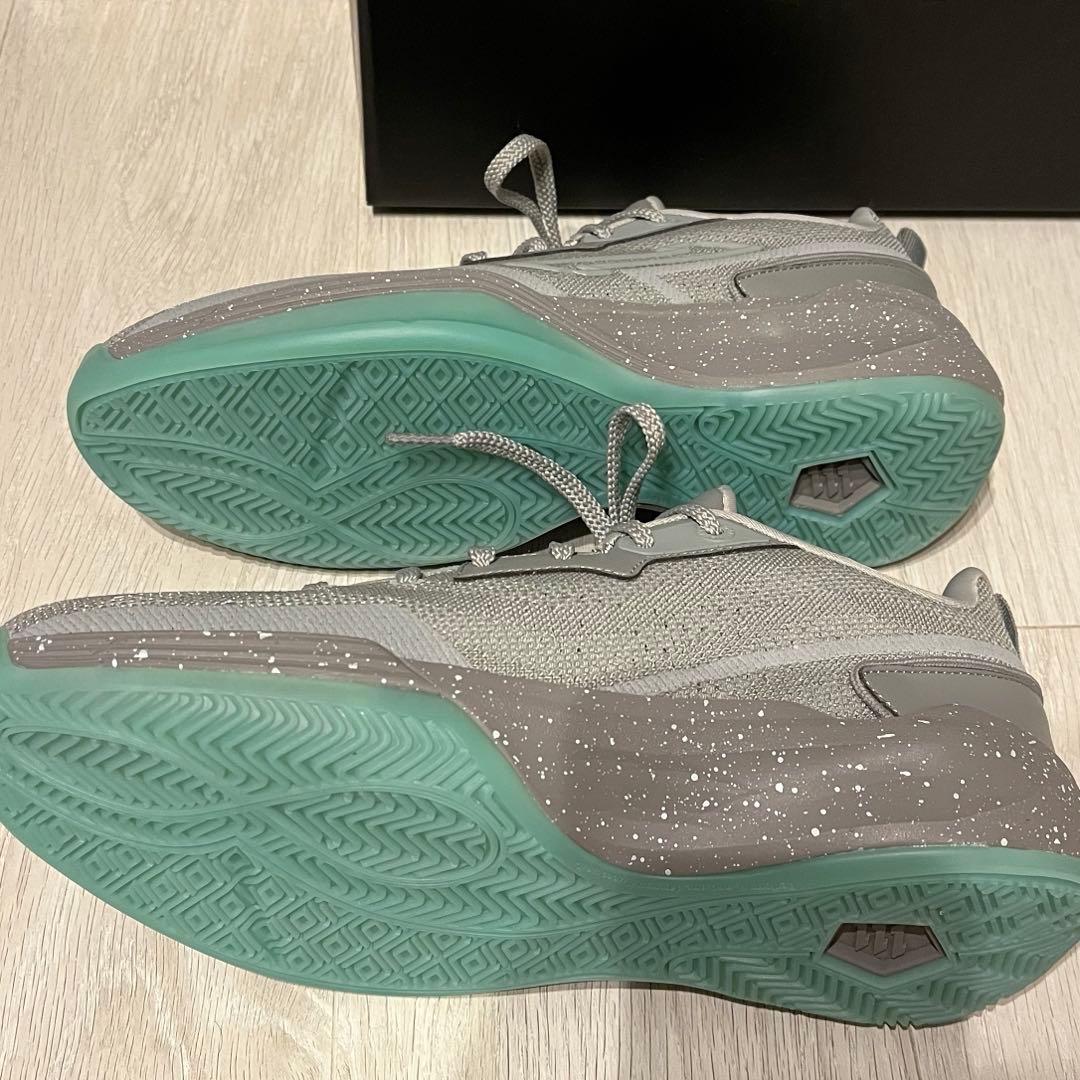 エゴザル　RIKU1 26.0cm バスケットボールシューズ