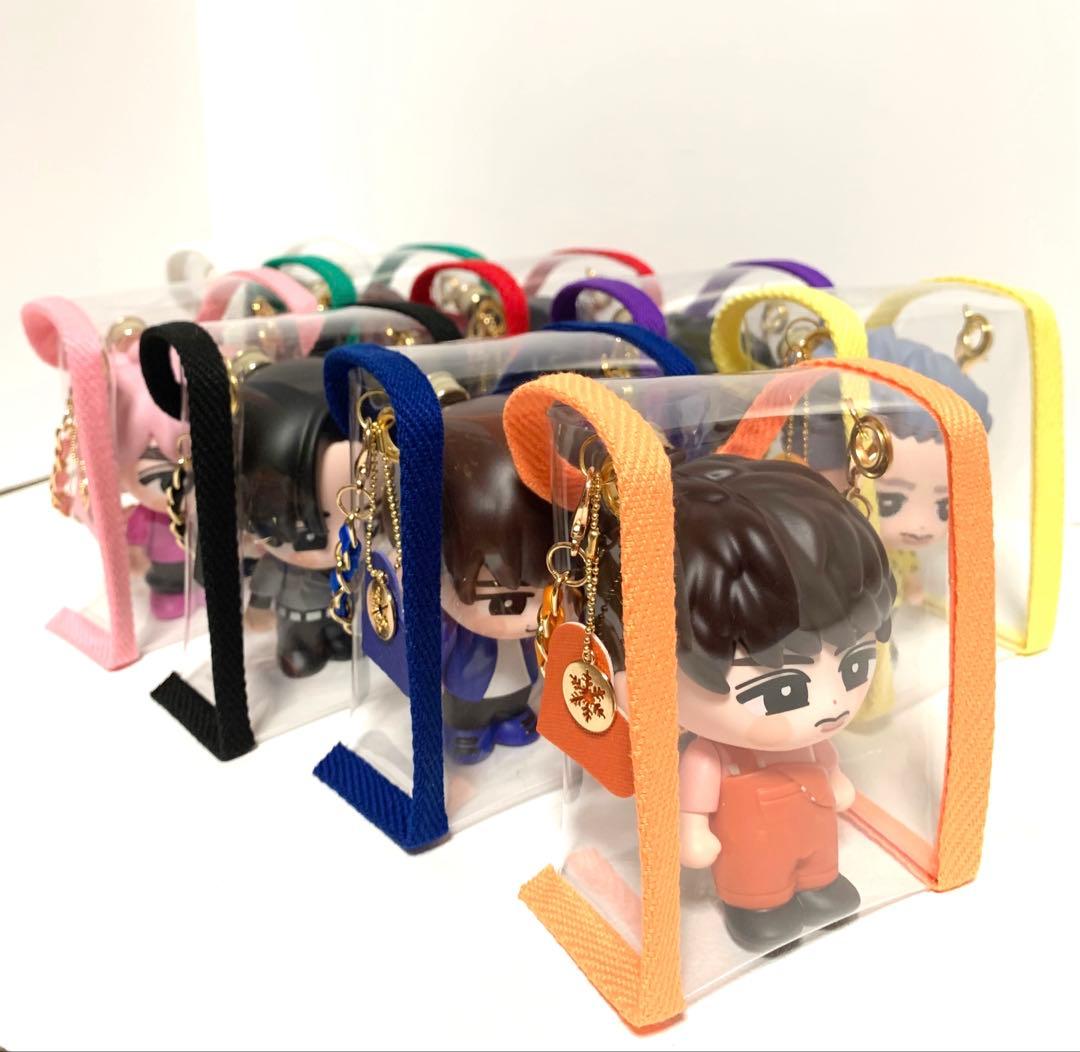 しょぴこじ様専用 すのチルソフビポーチ 9色 SnowMan - メルカリ