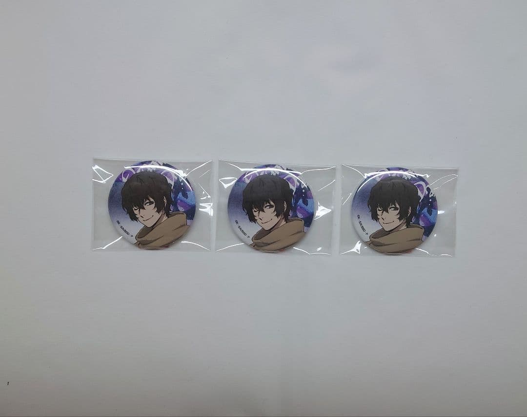 文豪ストレイドッグス ジョイポリス缶バッチ 太宰治 - メルカリ