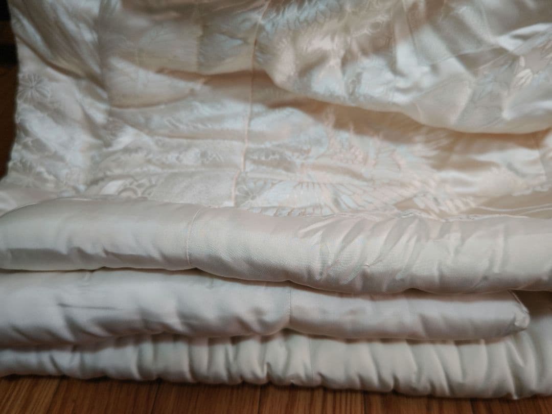 白打掛 吉祥束ね熨斗飛鶴花文 逸品 - メルカリ