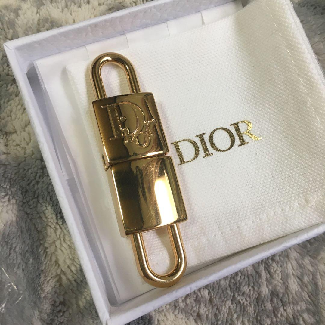 Dior ディオール キーチャーム カデナ - メルカリ