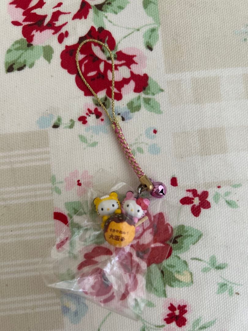 ご当地キティ ハローキティ 根付け 大阪 たこ焼き キティ＆ダニエル 虎