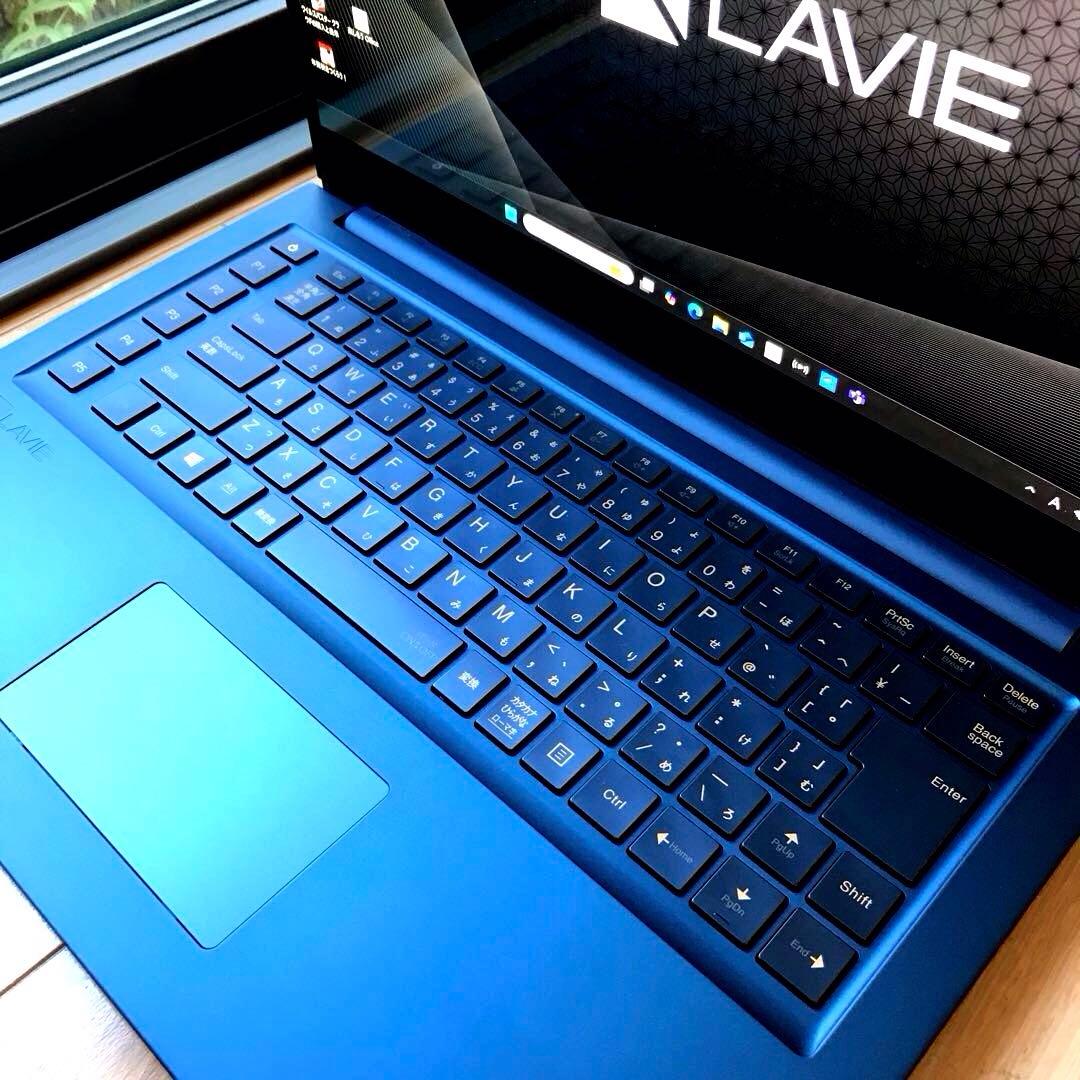 美品LaVieVEGA LV750/R【有機ELUltraHD4Kディスプレイ】 - メルカリ