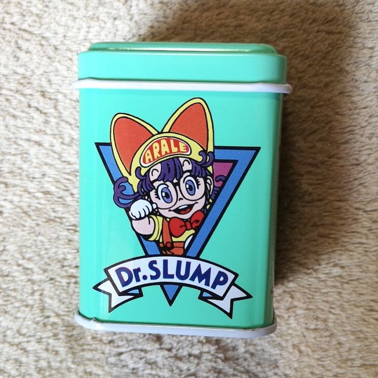 キャラクター缶】Dr.スランプ アラレちゃん - メルカリ