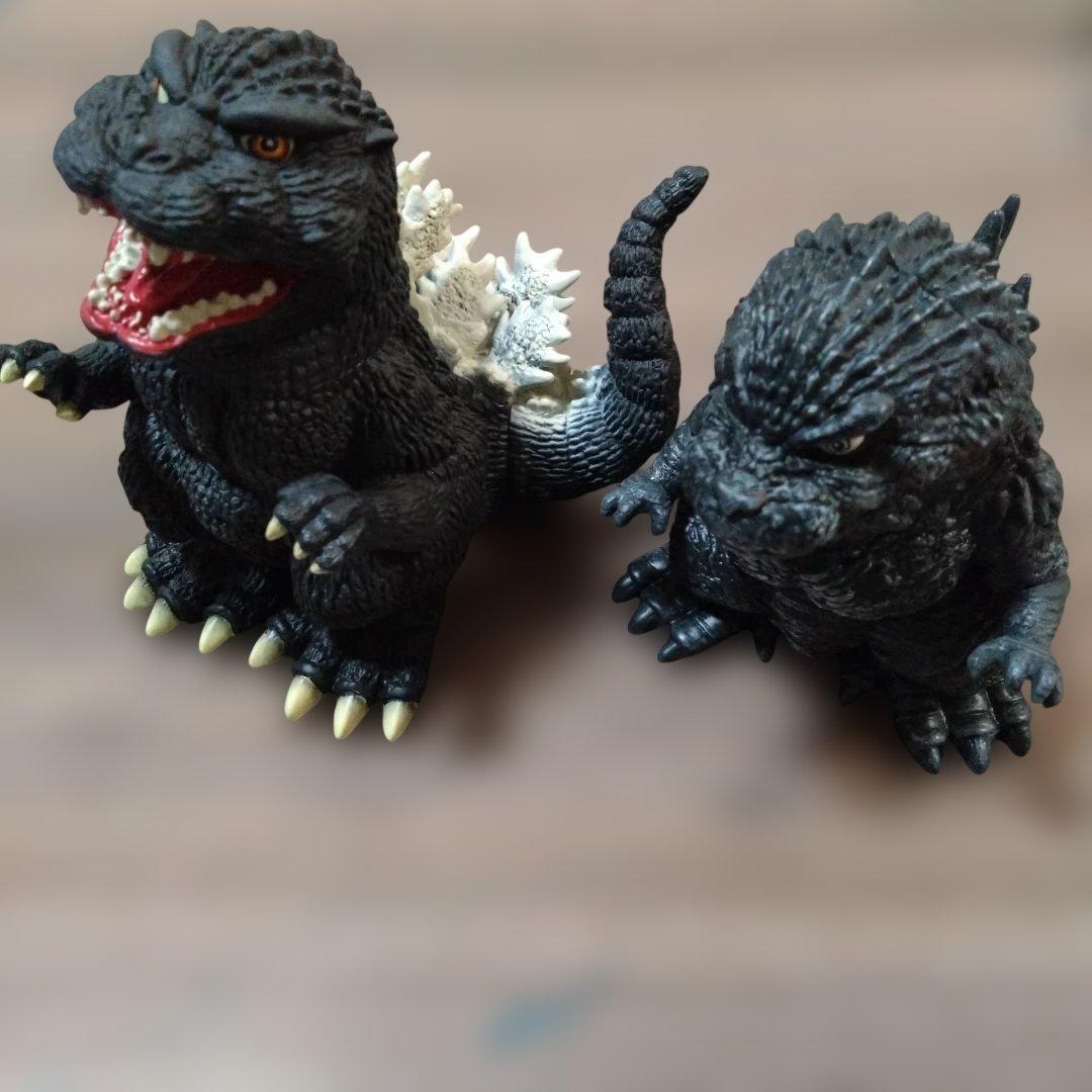ゴジラ フィギュアセット 鎮座獣 11体 - メルカリ