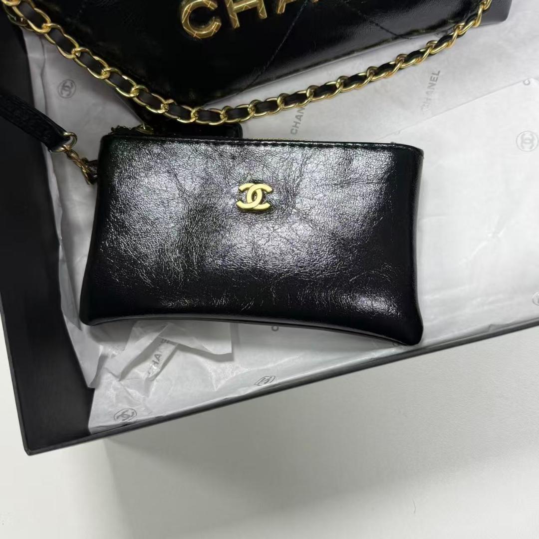 状態良好 ✨ブラック✨ cHaNeL✨サコッシュ パール付き - メルカリ