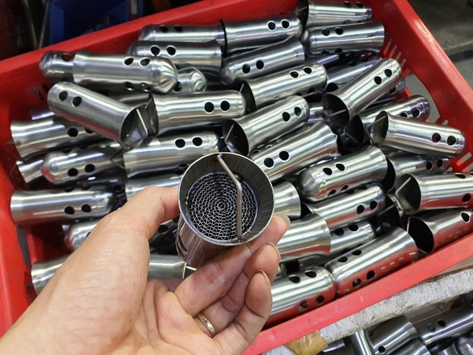 Zx25r/zx4r フルエキゾースト ショート管 汎用サイレンサー付き - メルカリ