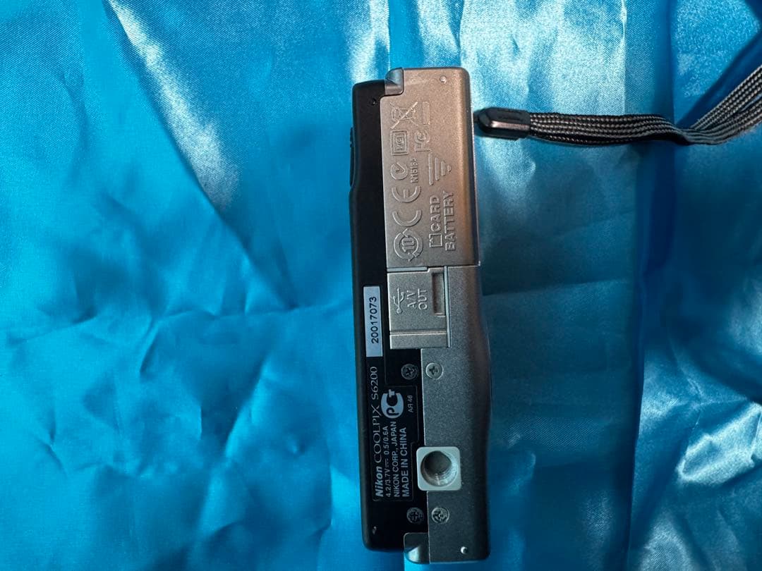 Nikon COOLPIX シルバー 10倍ズーム 充電器無し ケース有り