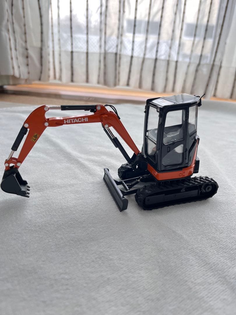 日立 ミニショベルカー zx35u-5a 後方超小旋回型ミニショベル