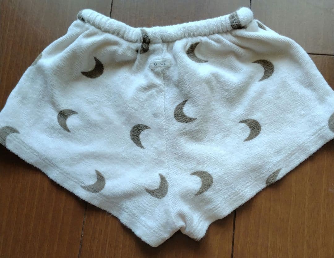 本日価格organic zooGoldMidnight Beach Romper - メルカリ