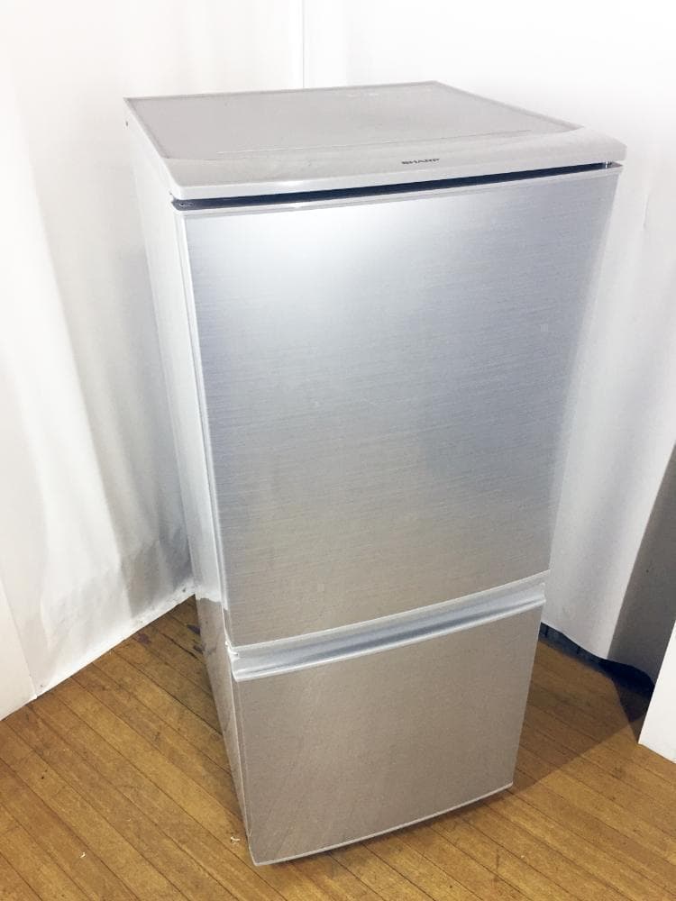 30日迄！送料無料☆SHARP 137L 冷蔵庫【SJ-D14A-S】