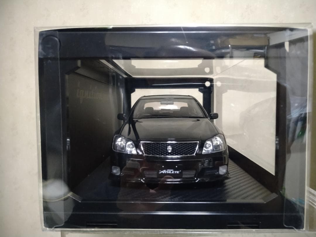 1/18 トヨタ クラウン アスリート 3.5 ミニカー イグニッションモデル