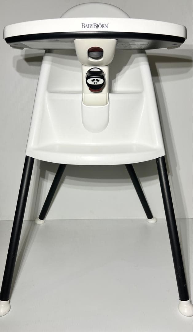 BABYBJÖRN ベビーチェア ホワイト - メルカリ
