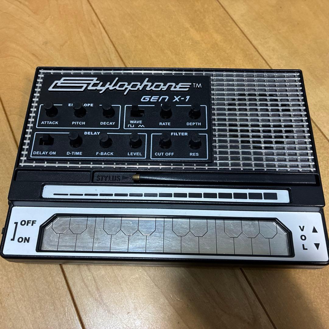 Stylophone GEN X-1 ポータブルアナログシンセサイザー STYLOPHONE GEN-X1 - Stylophone