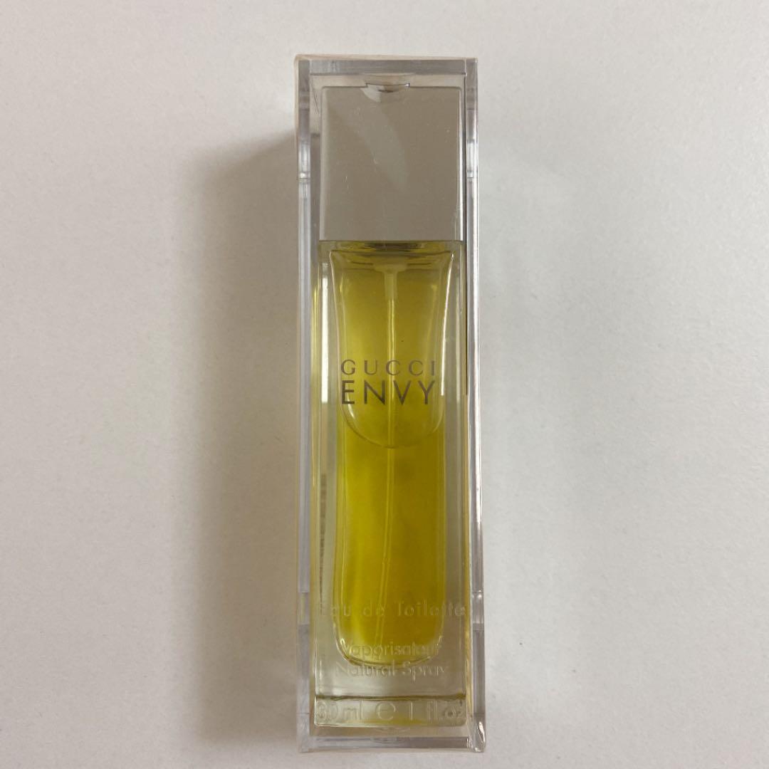 グッチ エンヴィ 30ml Amazon.co.jp: Gucci Envy EDT Spray 1.0 fl oz (30 ml) : Beauty