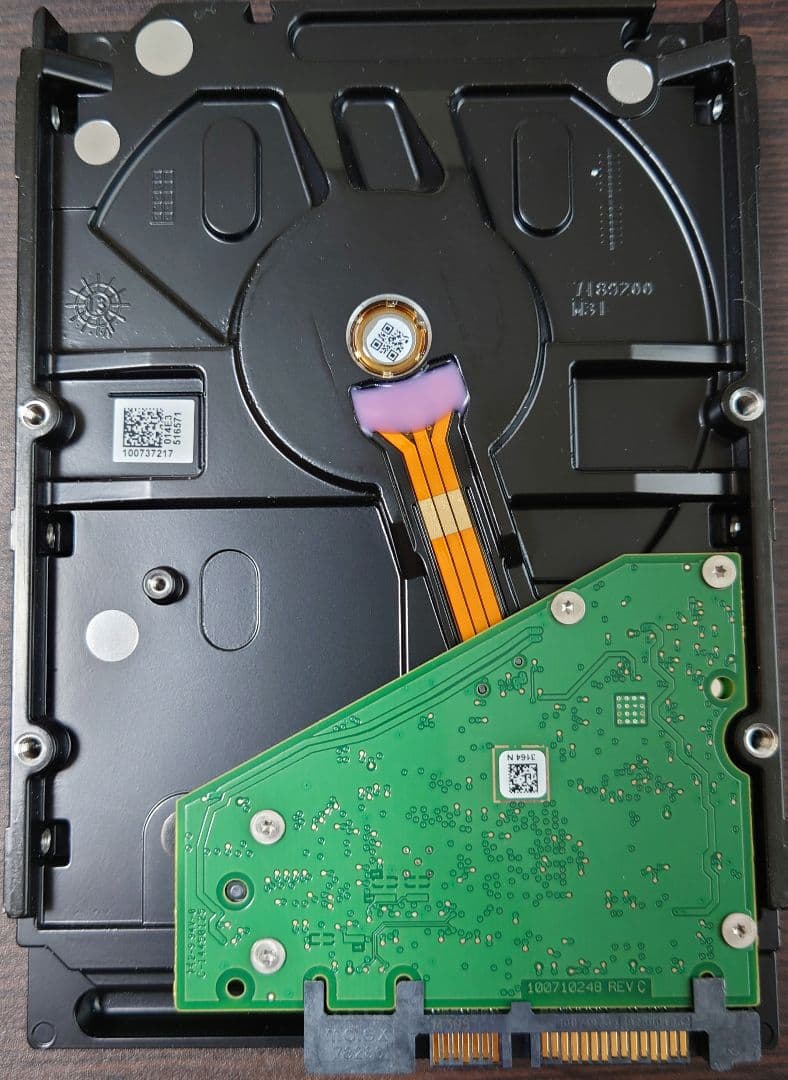 Seagate 3.5HDD(4GB✕2・合計8TB)+外付ケース・中古(管32