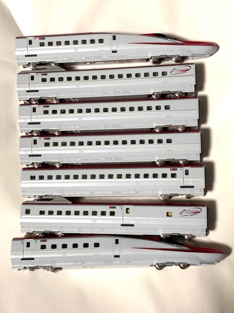 E6系秋田新幹線7両 kato ライト点灯動力動作確認済 E6系秋田