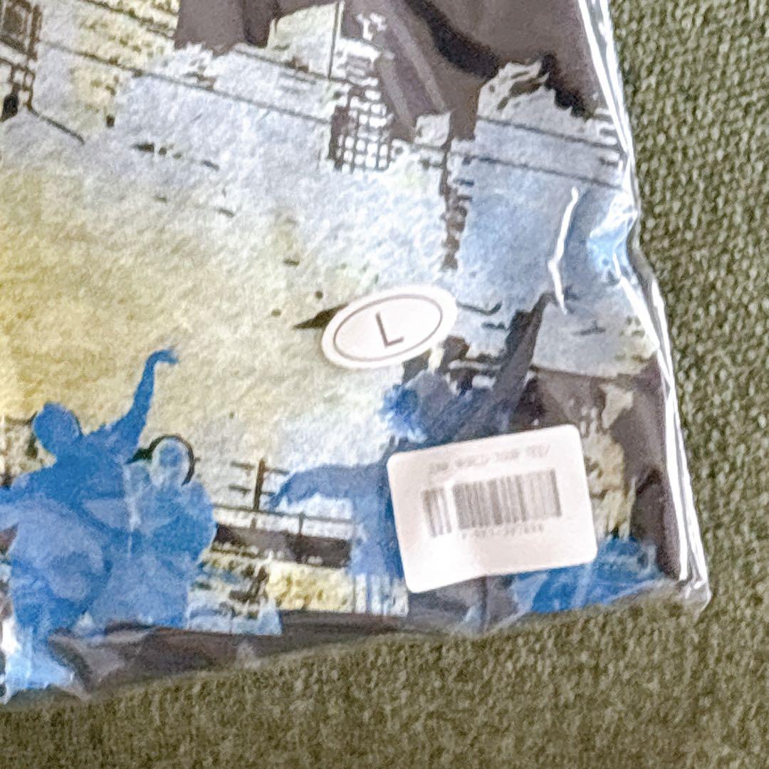 新品未開封】 米津玄師 JUNK WORLD TOUR TEE Tシャツ L - メルカリ