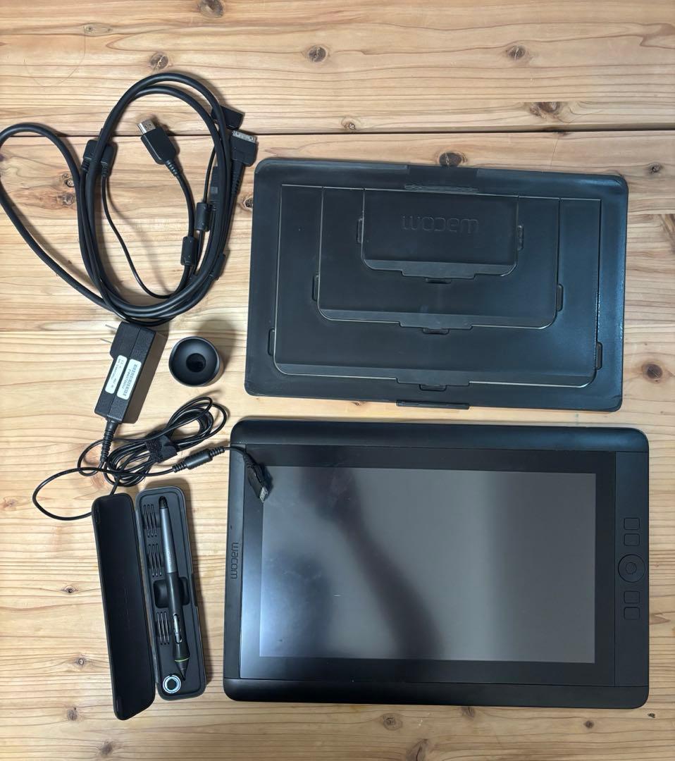 wacom Cintiq 13HD DTK-1300液晶ペンタブレット 液晶ペンタブレット Wacom Cintiq 13HD DTK-1300/K1 DTK1300K1 [13.3型