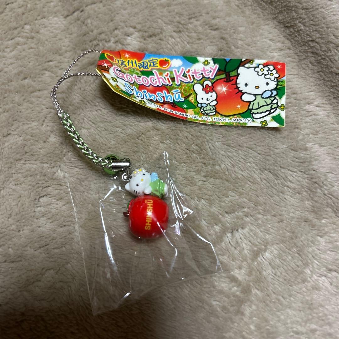 ご当地キティ 信州限定 りんご - メルカリ