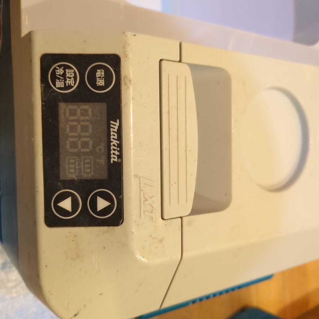 ジャンク品】Makita ポータブル冷温庫 CW1 180D 20L M109883193