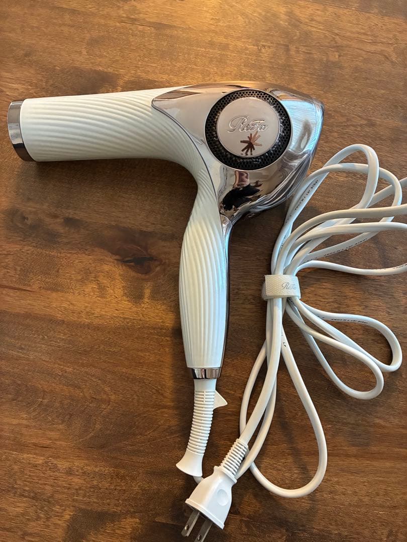 ReFa BEAUTECH DRYER ホワイト 2020年製 ReFa BEAUTECH DRYER SMART – FEMASTIC