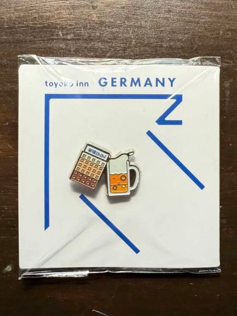 東横イン ドイツ ピンバッジ - メルカリ