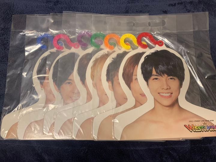 【7人セット➕おまけ付】ぬくぬく服フック  ジャニーズWEST Amazon.co.jp: ジャニーズWEST ぬくぬく服フック 7人セット : おもちゃ