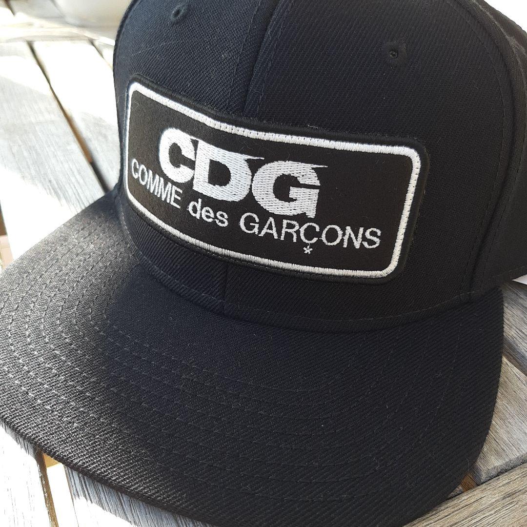 新品未使用コムデギャルソンキャップCDGロゴブラック - メルカリ