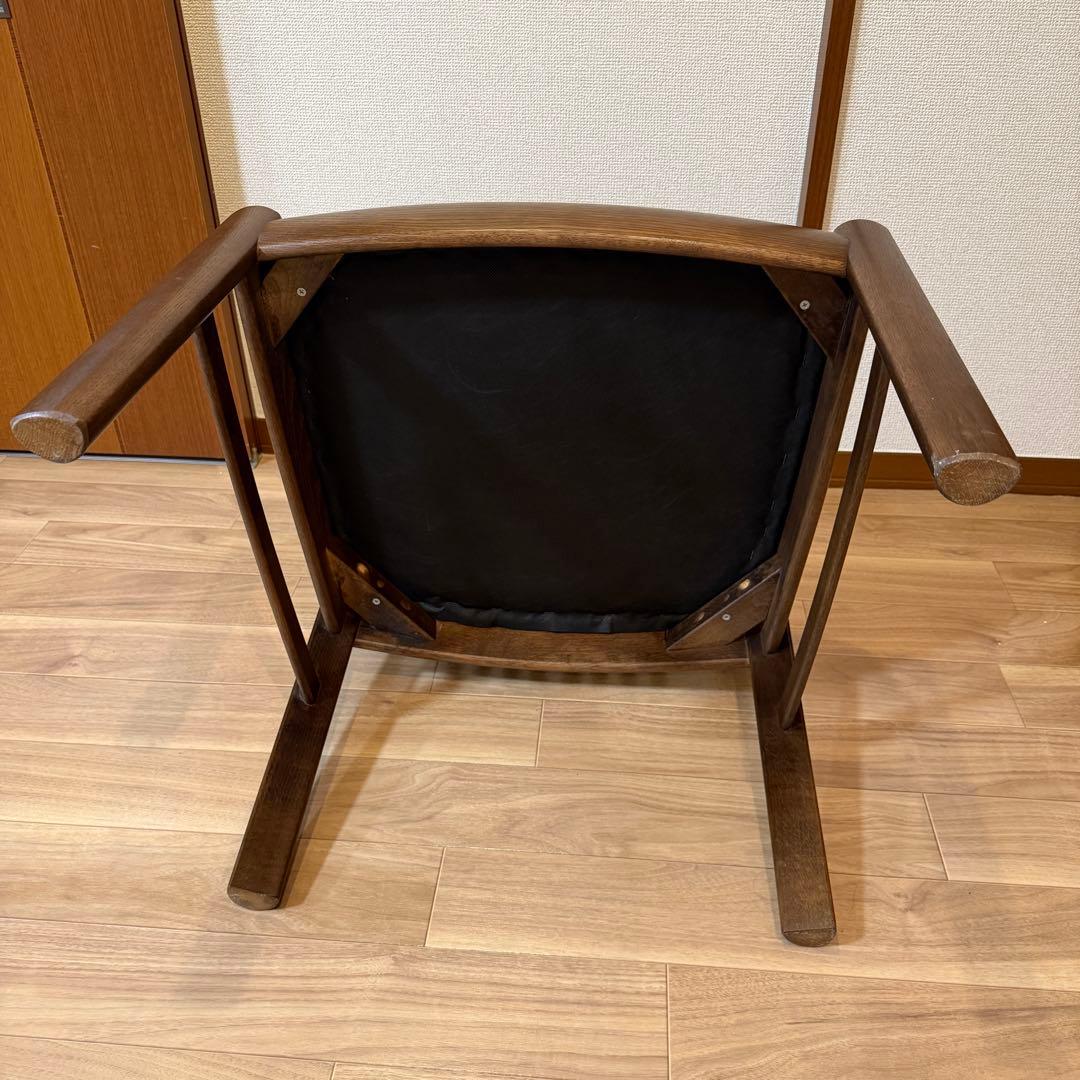 カリモク家具 ダイニングチェア 木製 レザー調座面 椅子 NO.1の通販は