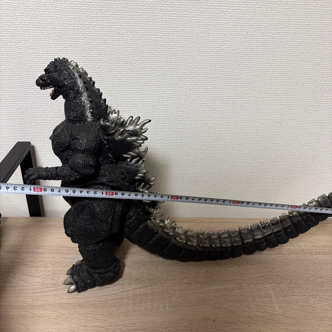 特大 ゴジラ 1991 ソフビ 全長約52cm 高さ約35cm バンダイ - メルカリ