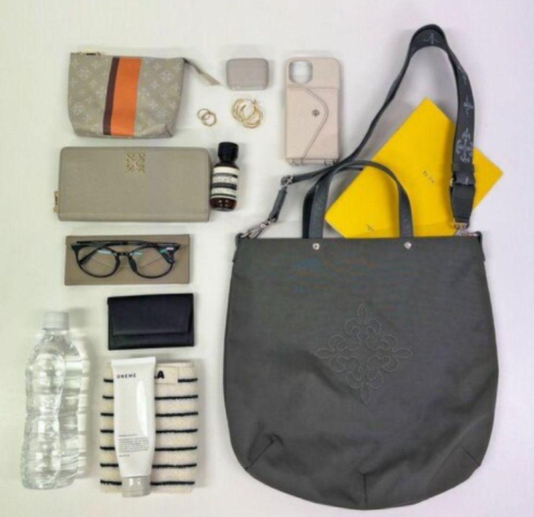 お値下げ新品ラシット「昨年即完売したアイテムが復活!」 2wayバッグ