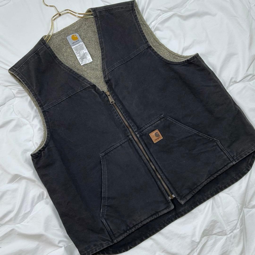Carhartt ダックベスト ブラック V26 BLK フェード XLサイズ - メルカリ