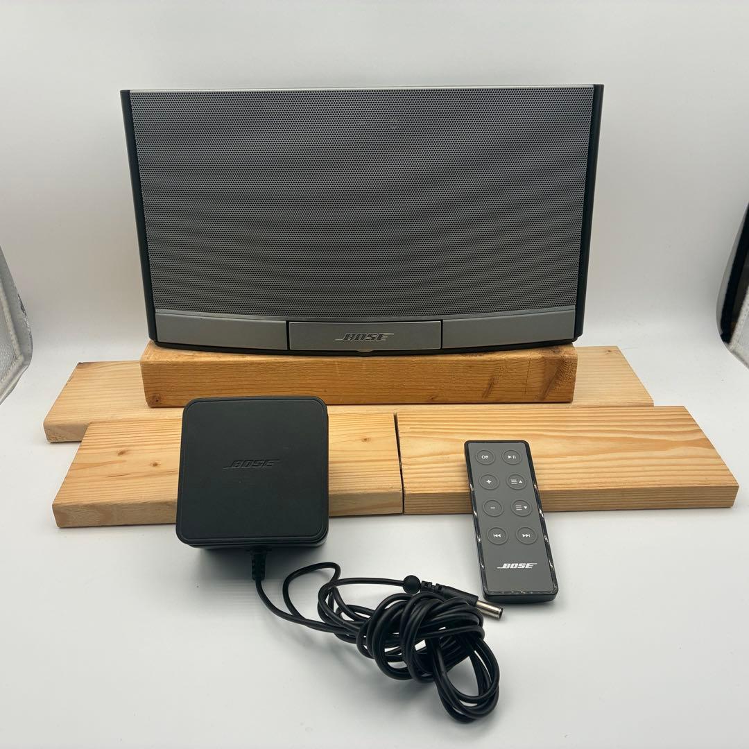 BOSE sounddock portable ボーズ サウウンド ドック Amazon.com: Bose SoundDock Portable 30-Pin iPod/iPhone Speaker