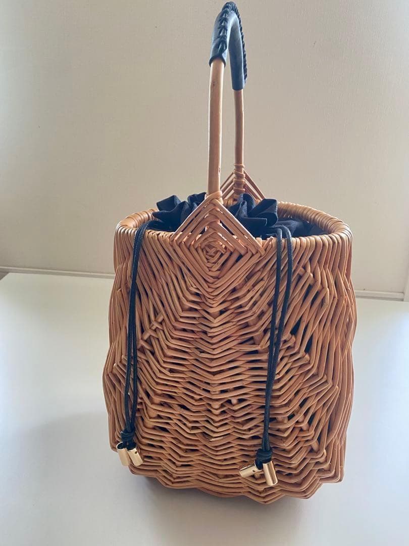 TSURU by Mariko Oikawa かごバッグ 美品 - メルカリ
