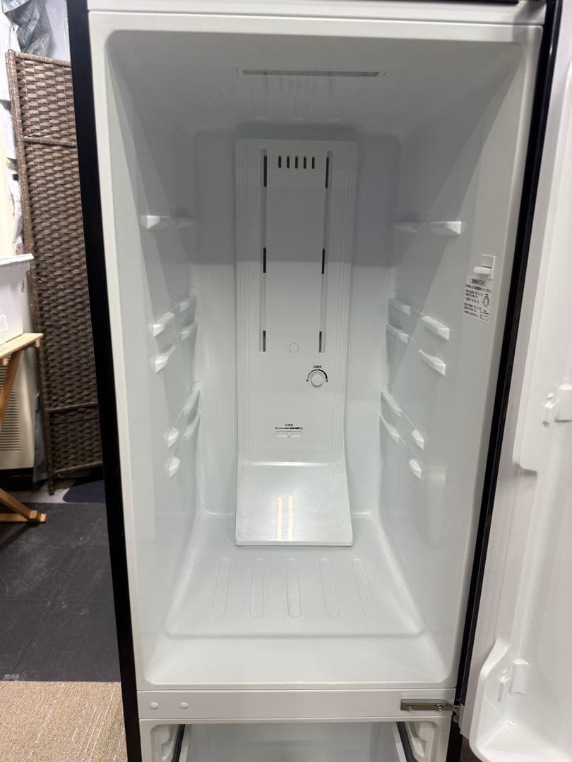 洗浄消毒作業済】TOSHIBA 171L 冷凍冷蔵庫 GR-M17BS(K)