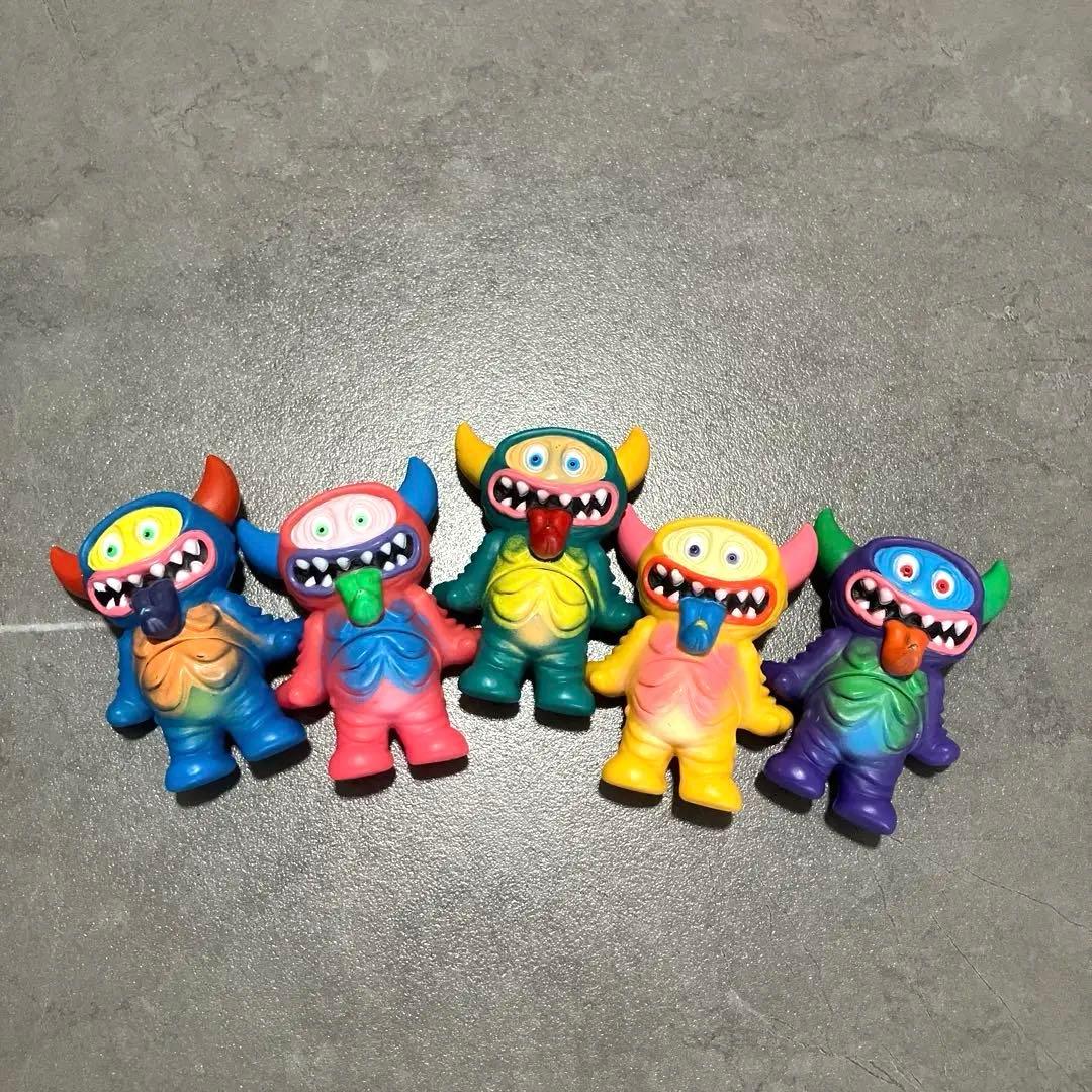 VAG フィギュア ベッコス5体セット ピコピコ - メルカリ