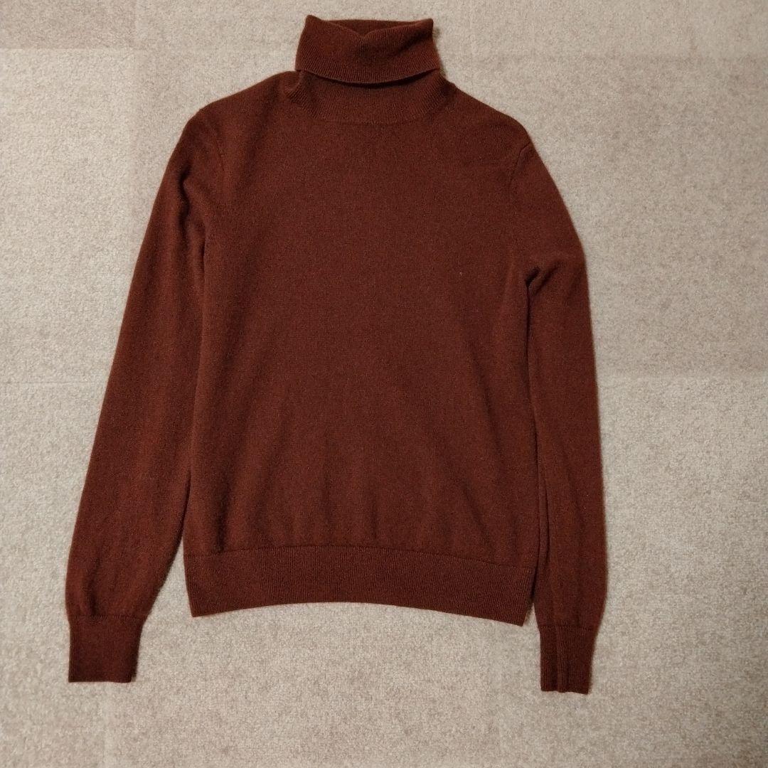 ユニクロ カシミヤタートルネックセーターMブラウン2024茶色 - メルカリ