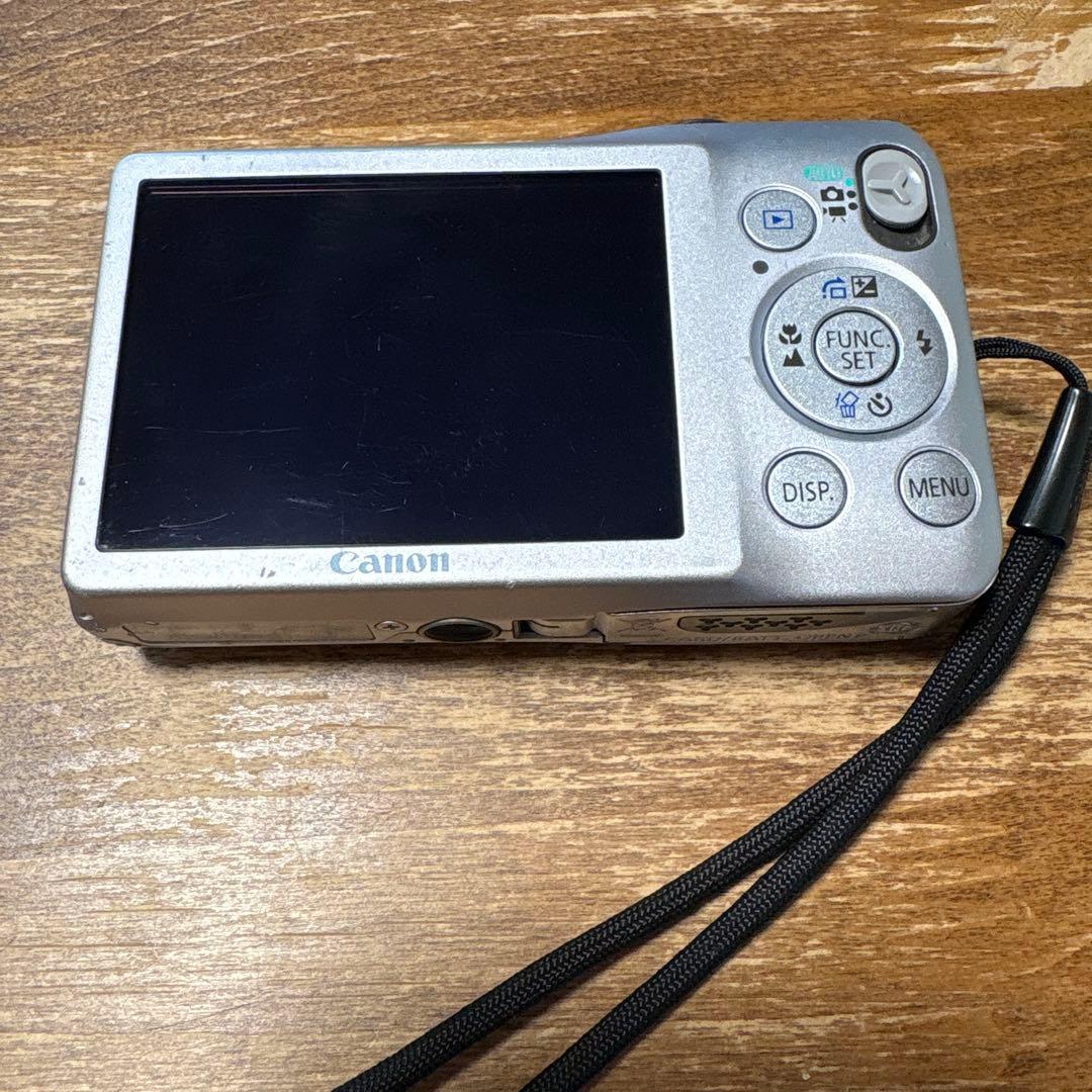 Canon IXY コンパクトデジタルカメラ シルバー バッテリー 充電器付き