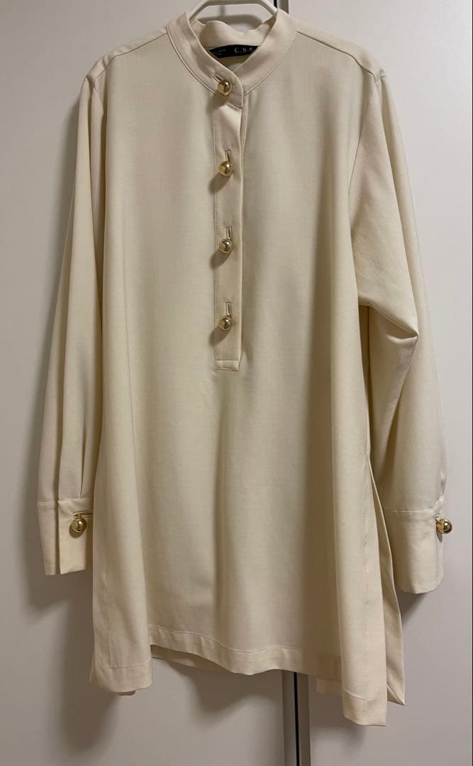 Curensologyカレンソロジー⭐︎ スフィアボタンブラウス - メルカリ