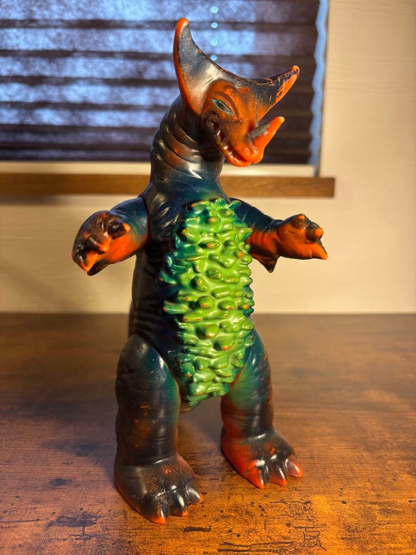 マルサン　ゴモラ　当時物　ソフビ　ブルマァク　ウルトラマン　怪獣　美品 Yahoo!オークション -「マルサンゴモラ」の落札相場・落札価格