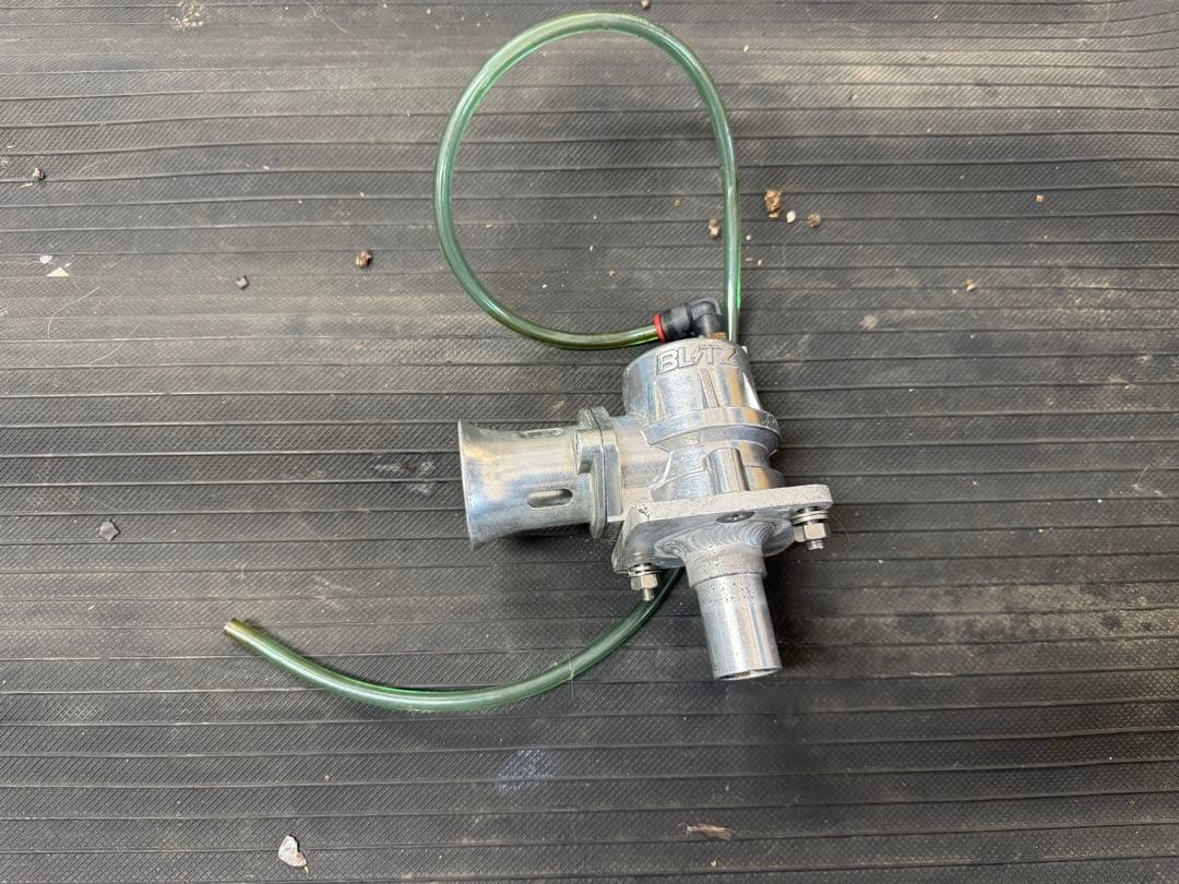 Blitz ブローオフバルブ タニグチ ブローオフマウント